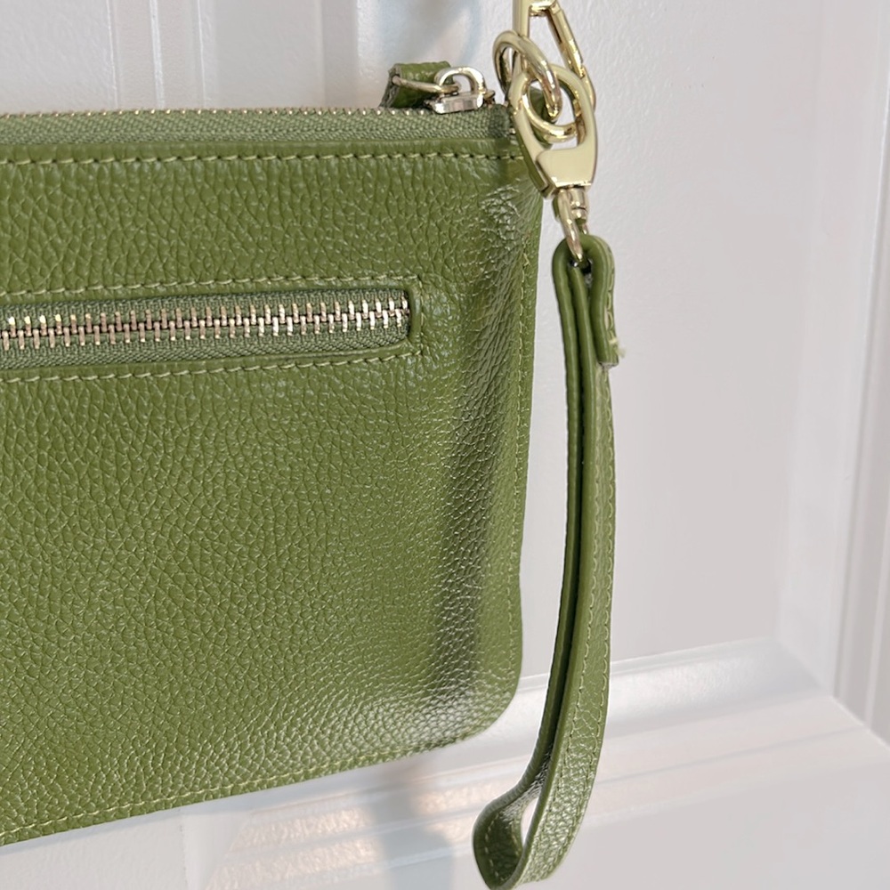 Green Women's Crossbody Bag/ Wristlet with Adjustable Straps - Picture 4 of 5
